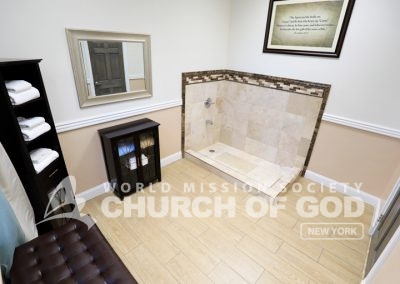 Baptism Room 1 400x284 1 1.jpg